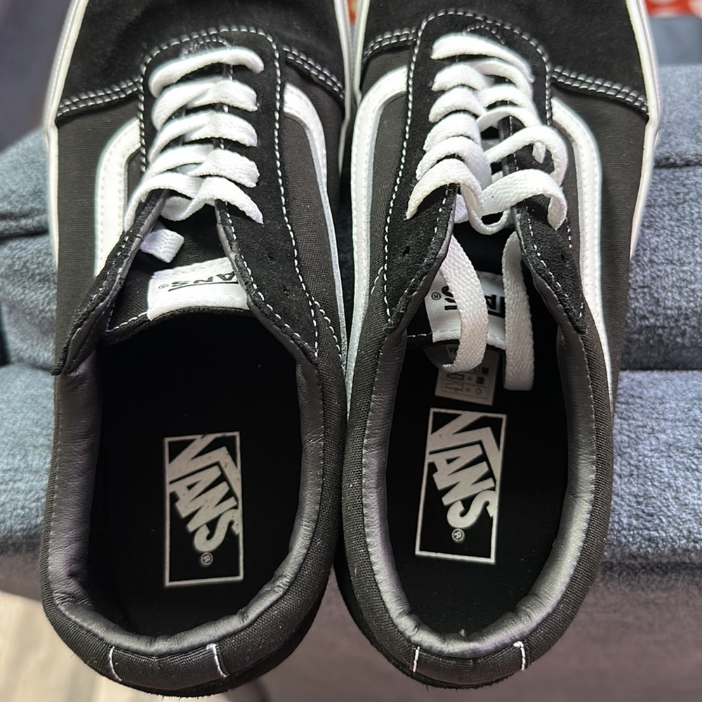VANS MEN OLD SKOOL SHOE. Sneakers - Picture 8 of 8